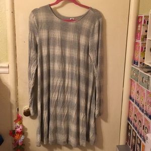Old navy paid grey dress